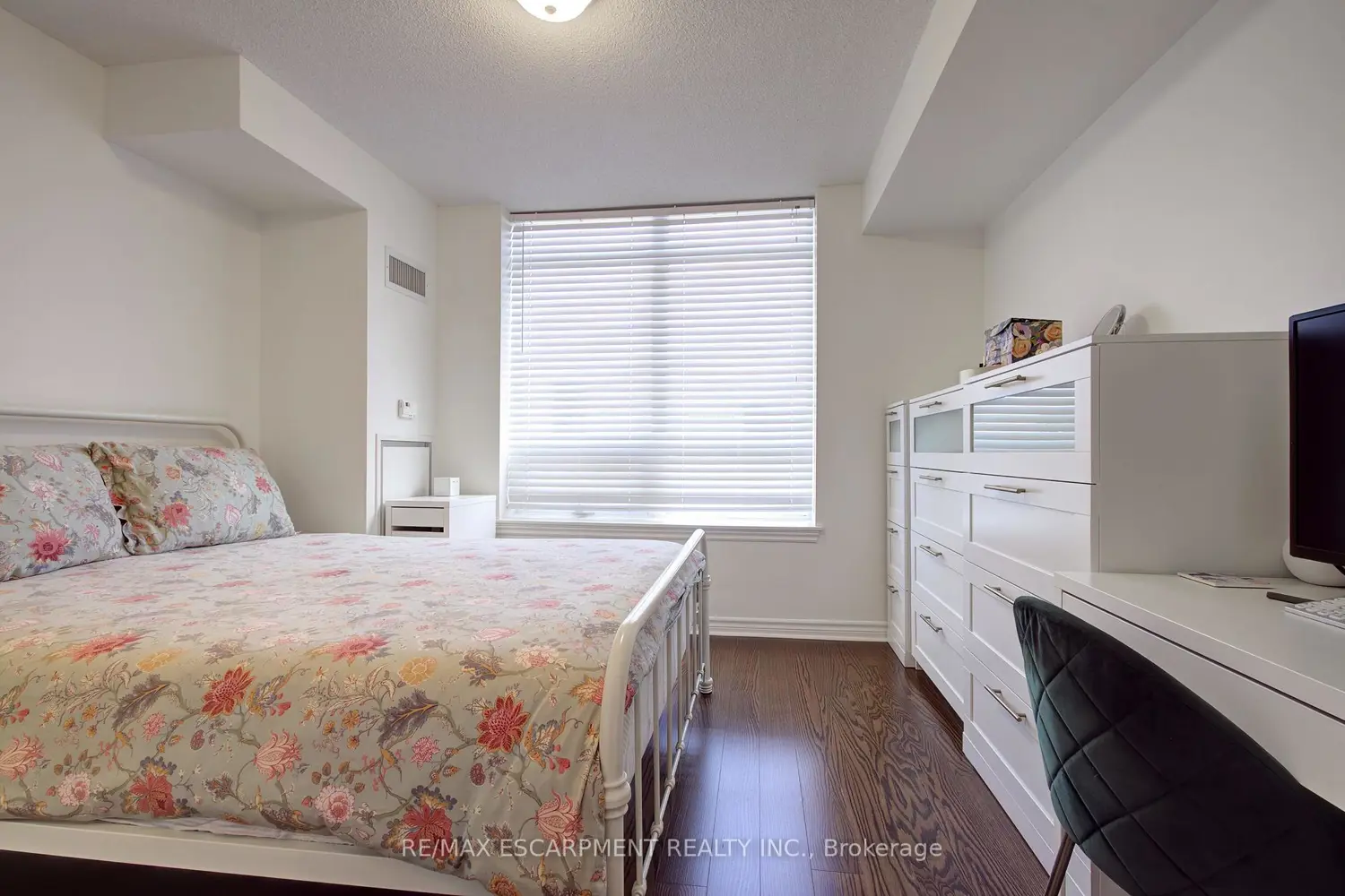 Additional image 13 of 2379 Central Park Drive 603
