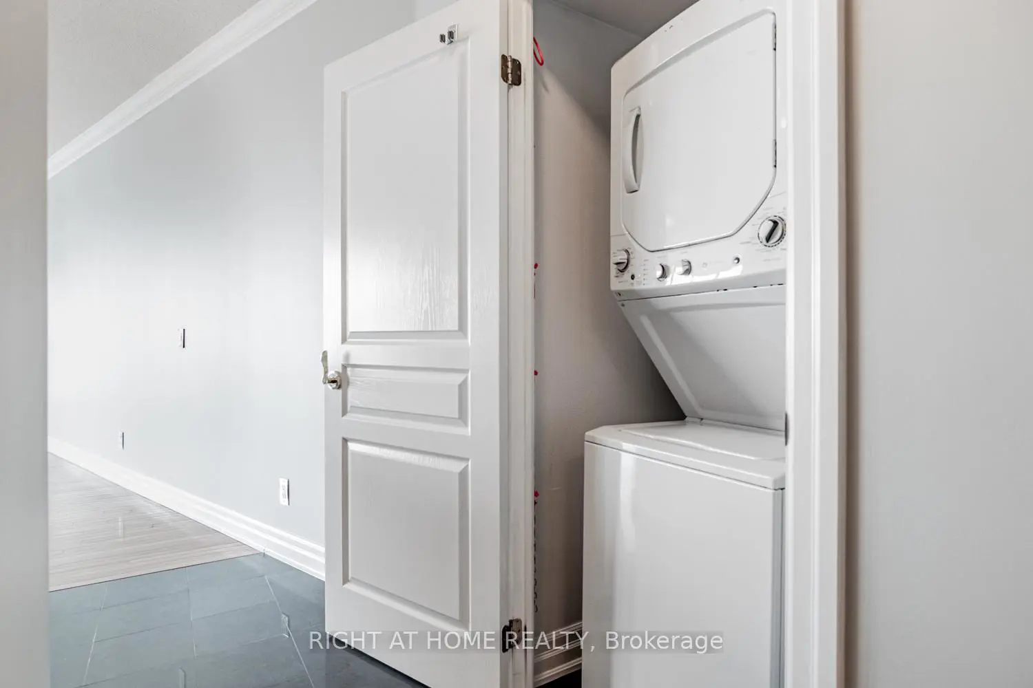 Additional image 16 of 2087 Lake Shore Boulevard 1503