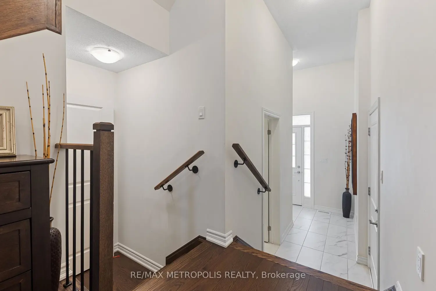 1469 Watercress Way photo 5