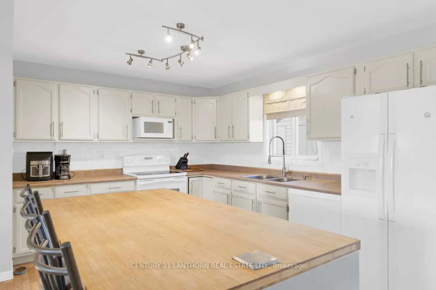 93 Tannery Road photo 2