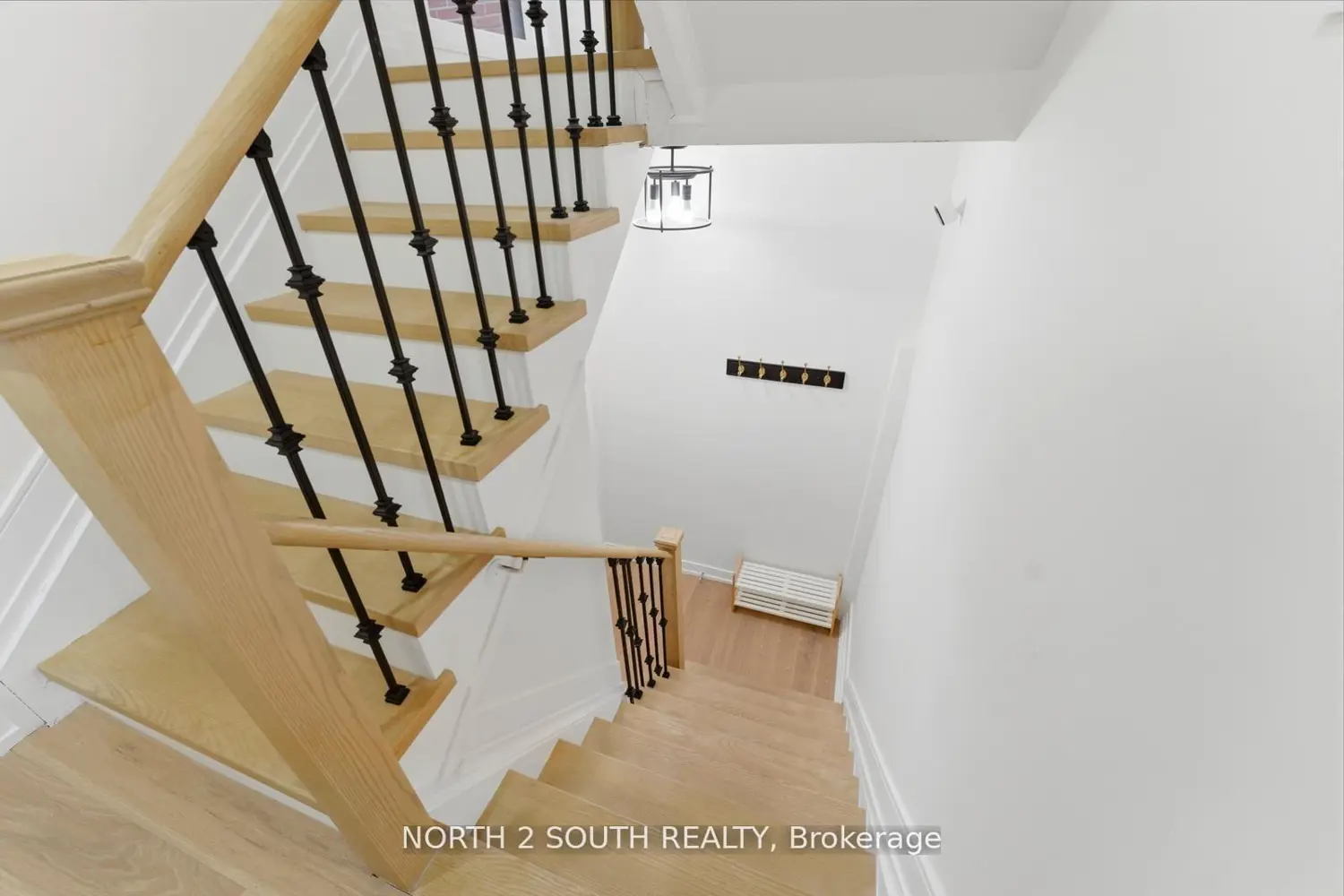 100 Arbors Lane Th 23 photo 5