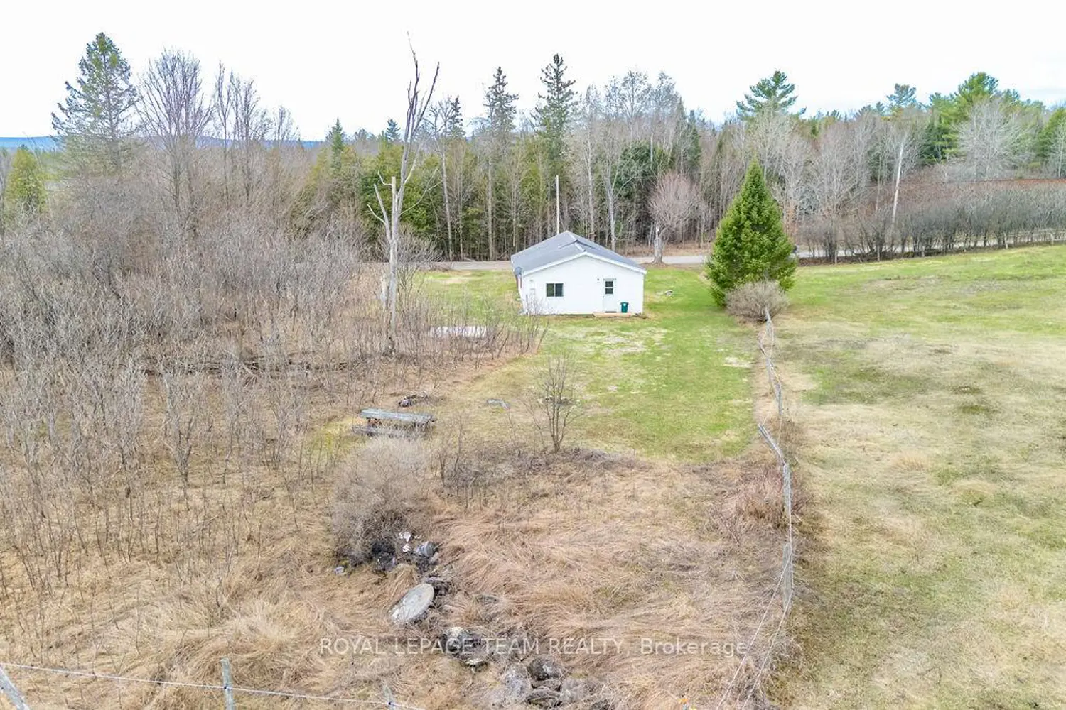 5242 Murphy Road photo 4