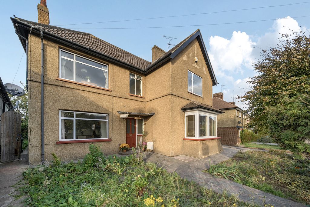 Additional image 22 of 3 bed detached house for saleColyers Lane, Erith DA8