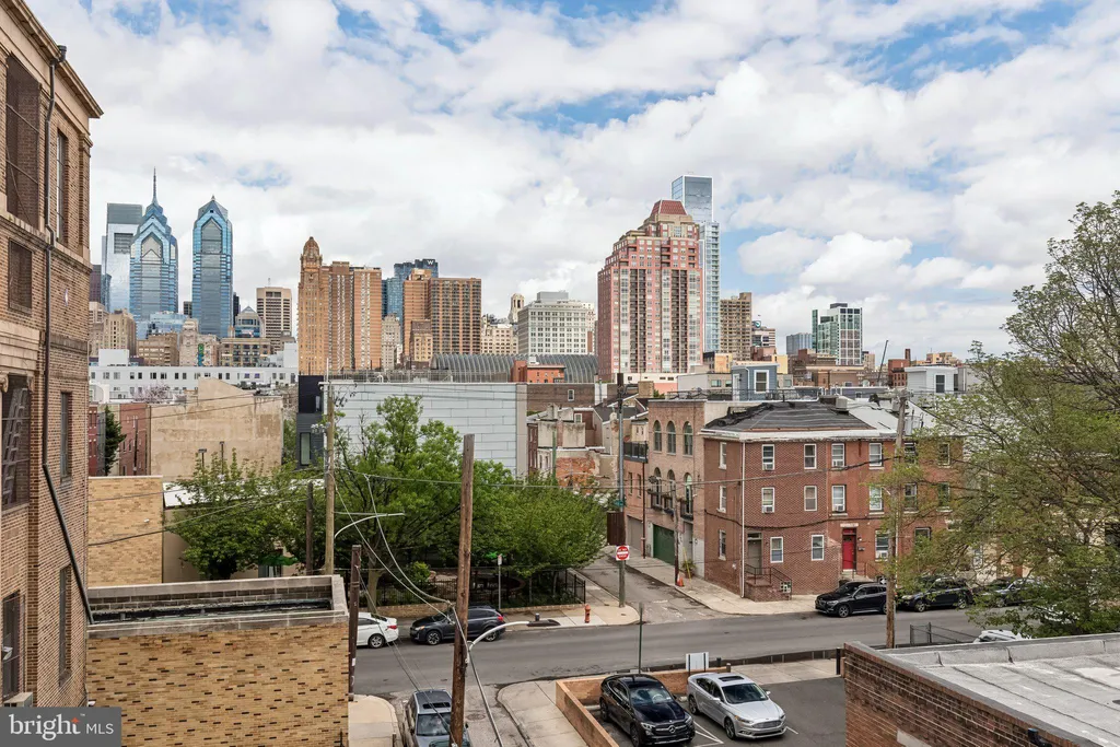 752 S Hicks Street, Philadelphia, PA 19146