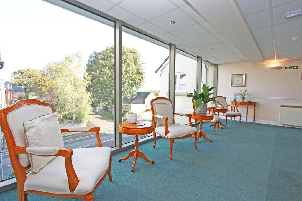 Additional image 10 of 2 bed flat for saleHammond Close, Highworth SN6