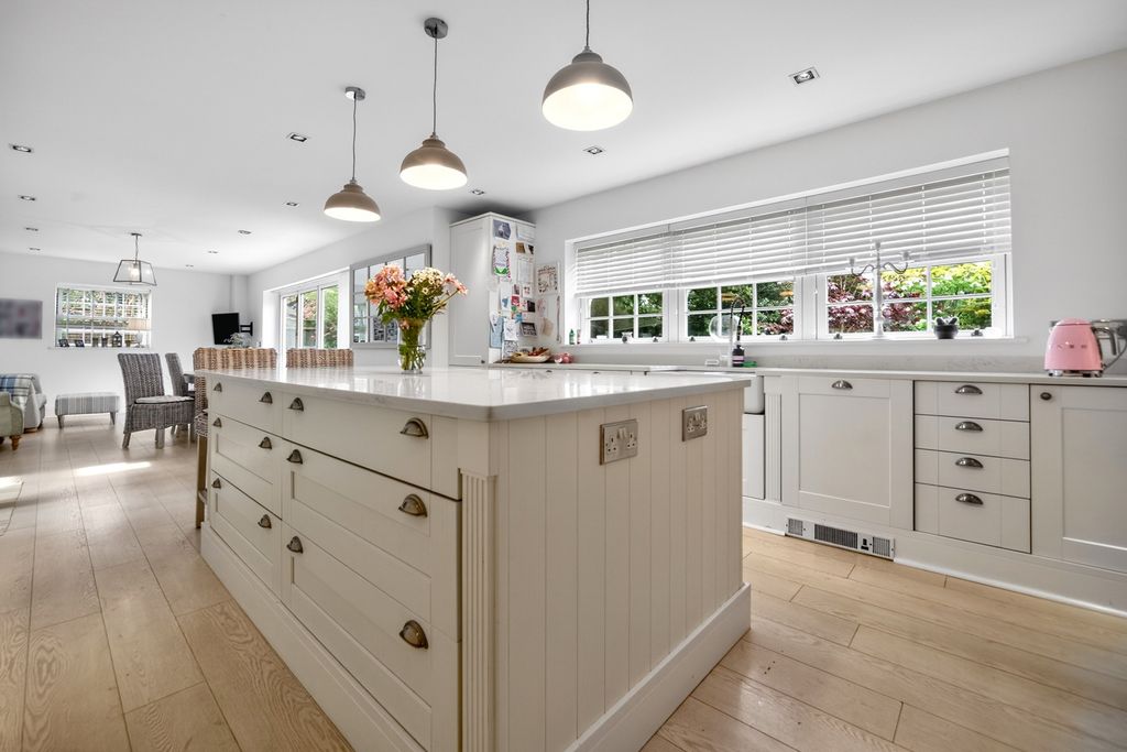 Additional image 19 of 4 bed detached house for saleMarcus Road, Old Felixstowe, Suffolk IP11