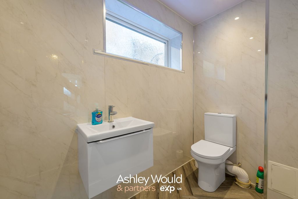 Additional image 10 of 4 bed detached house for saleCricklewood Drive, Halesowen B62