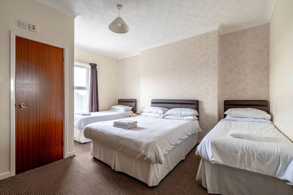 Additional image 10 of 24 bed terraced house for saleWellesley Road, Great Yarmouth NR30