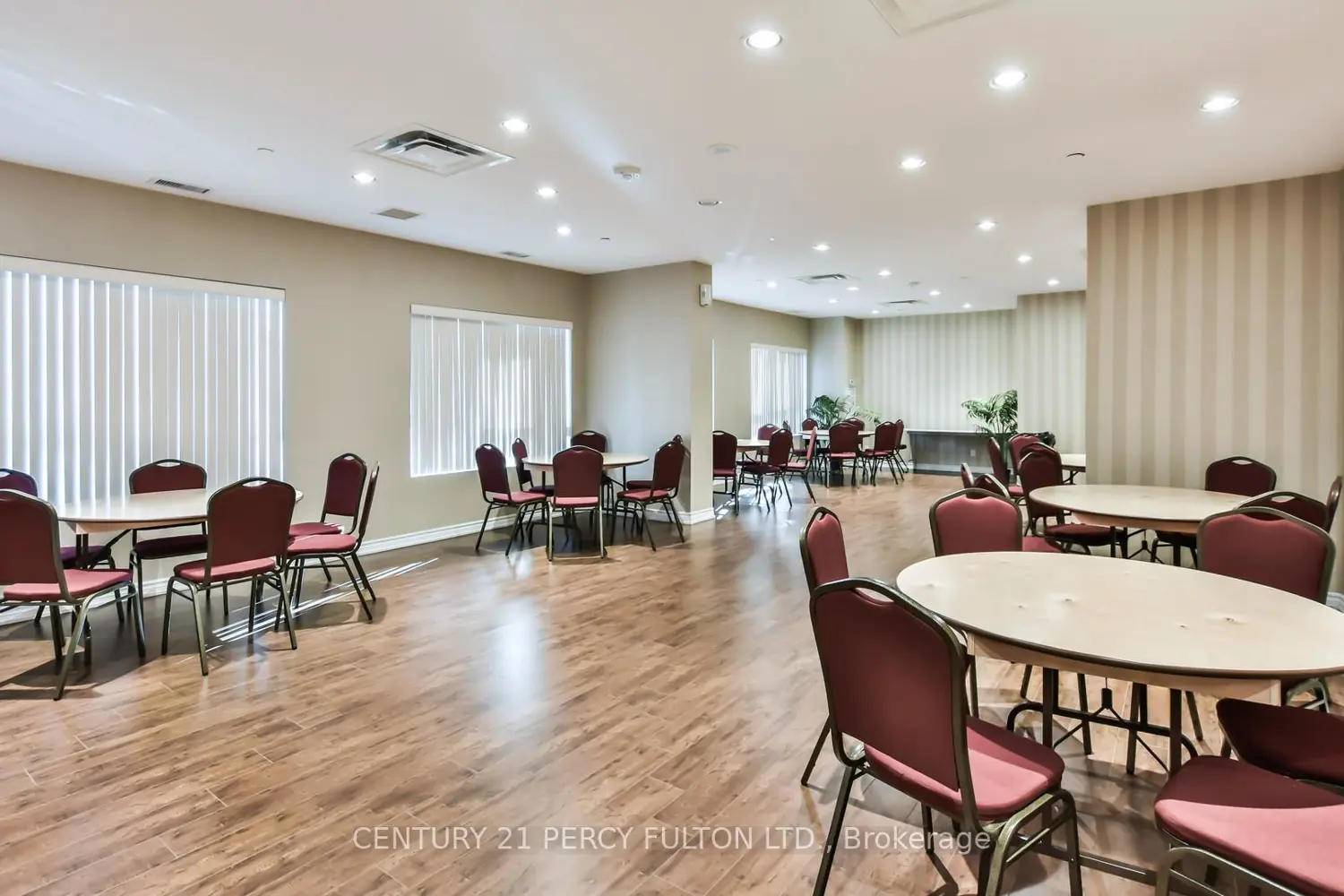 Additional image 19 of 1328 Birchmount Road 802