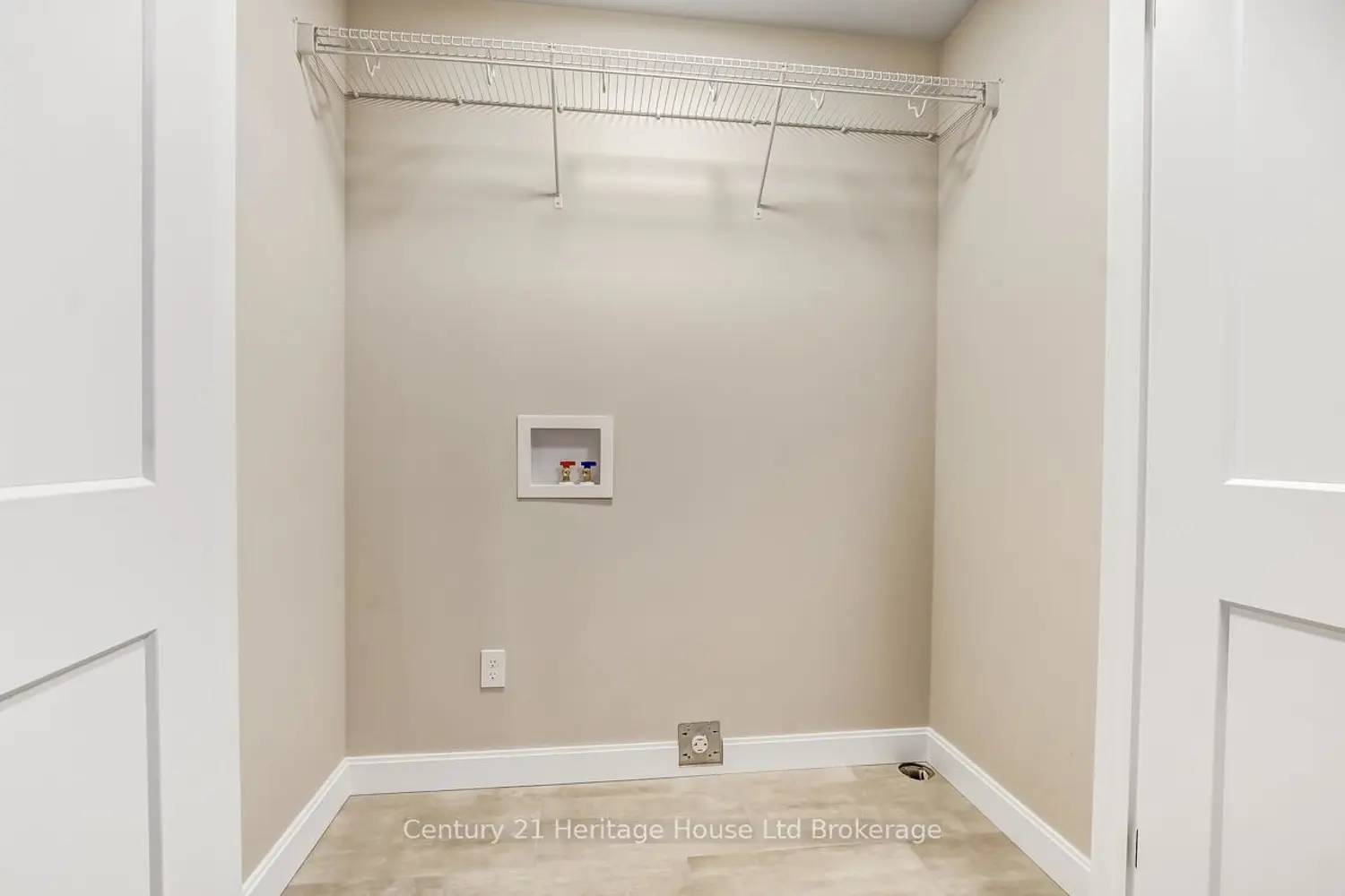 Additional image 10 of 323 Anderson Street
