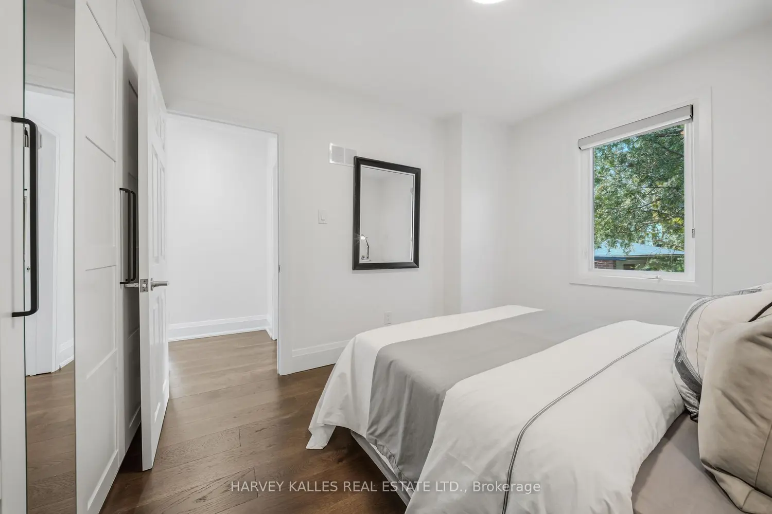 Additional image 7 of 568 Northcliffe Boulevard