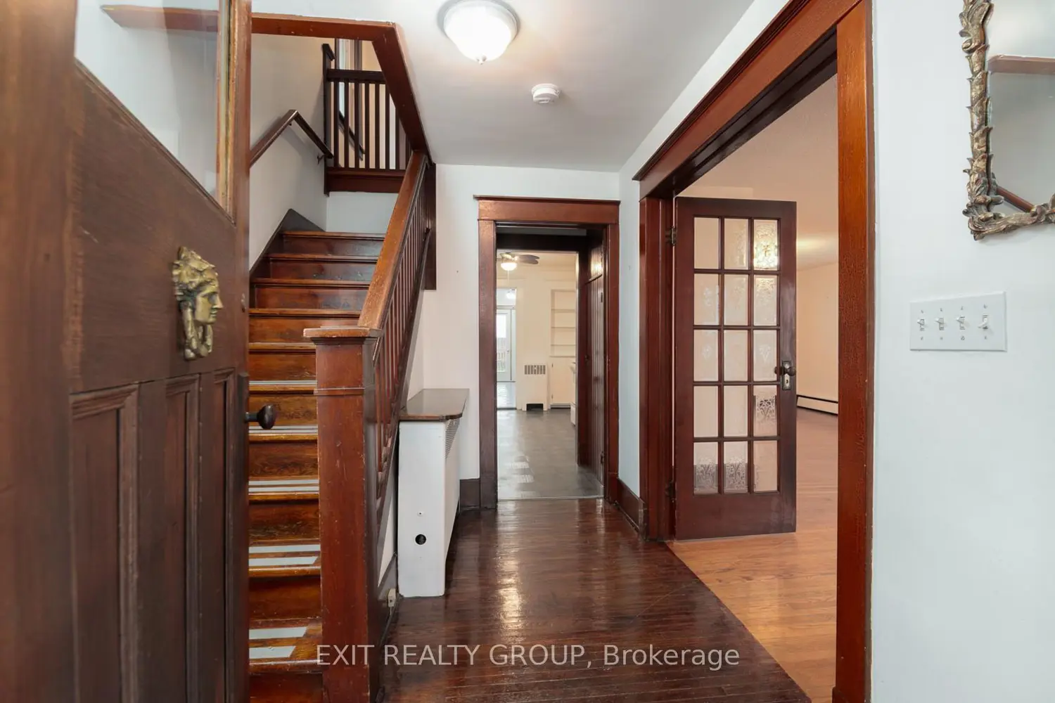 92 Byron Street photo 4