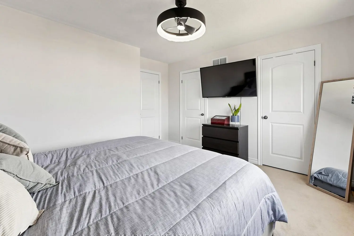 Additional image 10 of 195 Banting Crescent