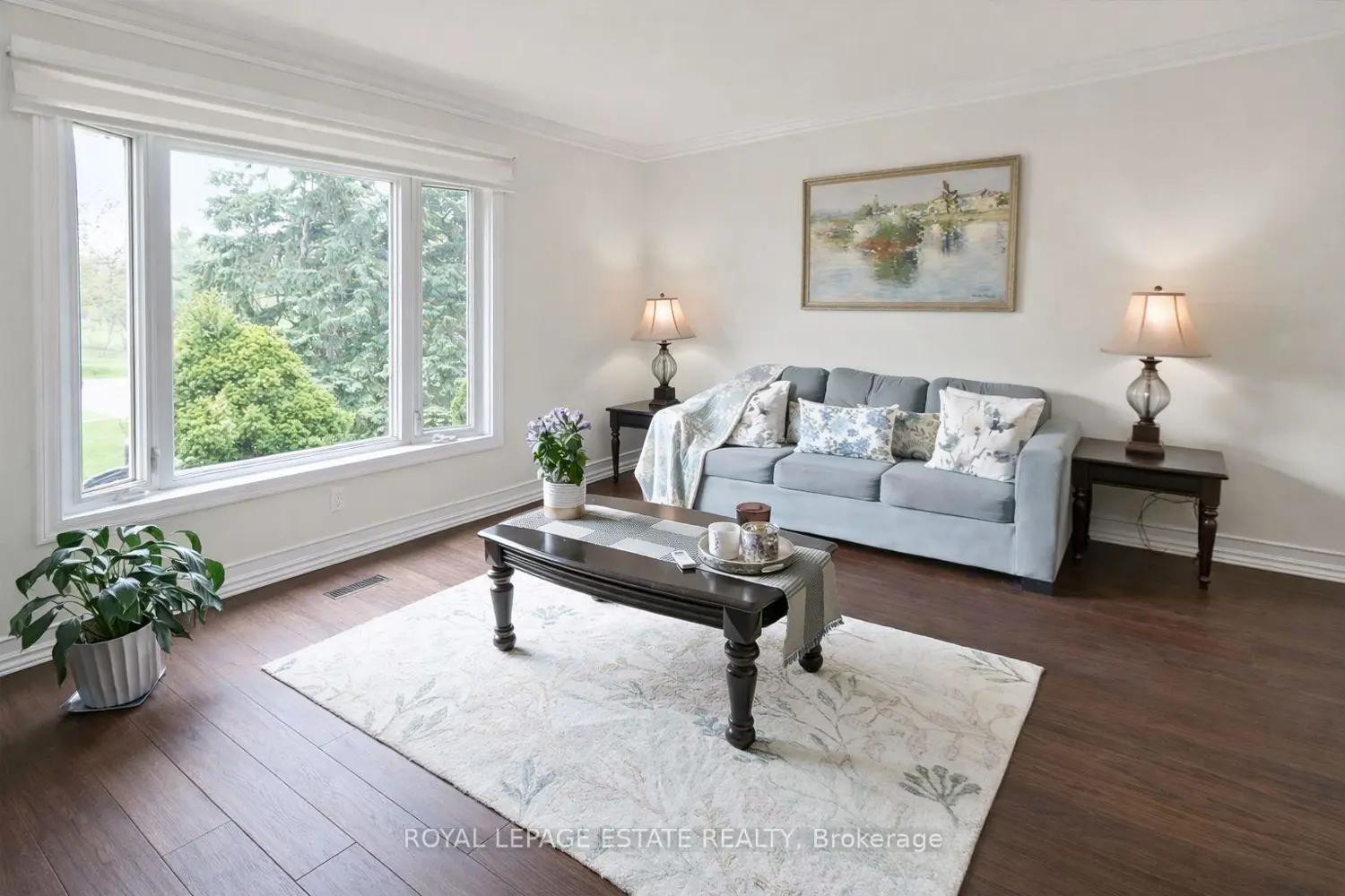 130 William Stephenson Drive photo 3