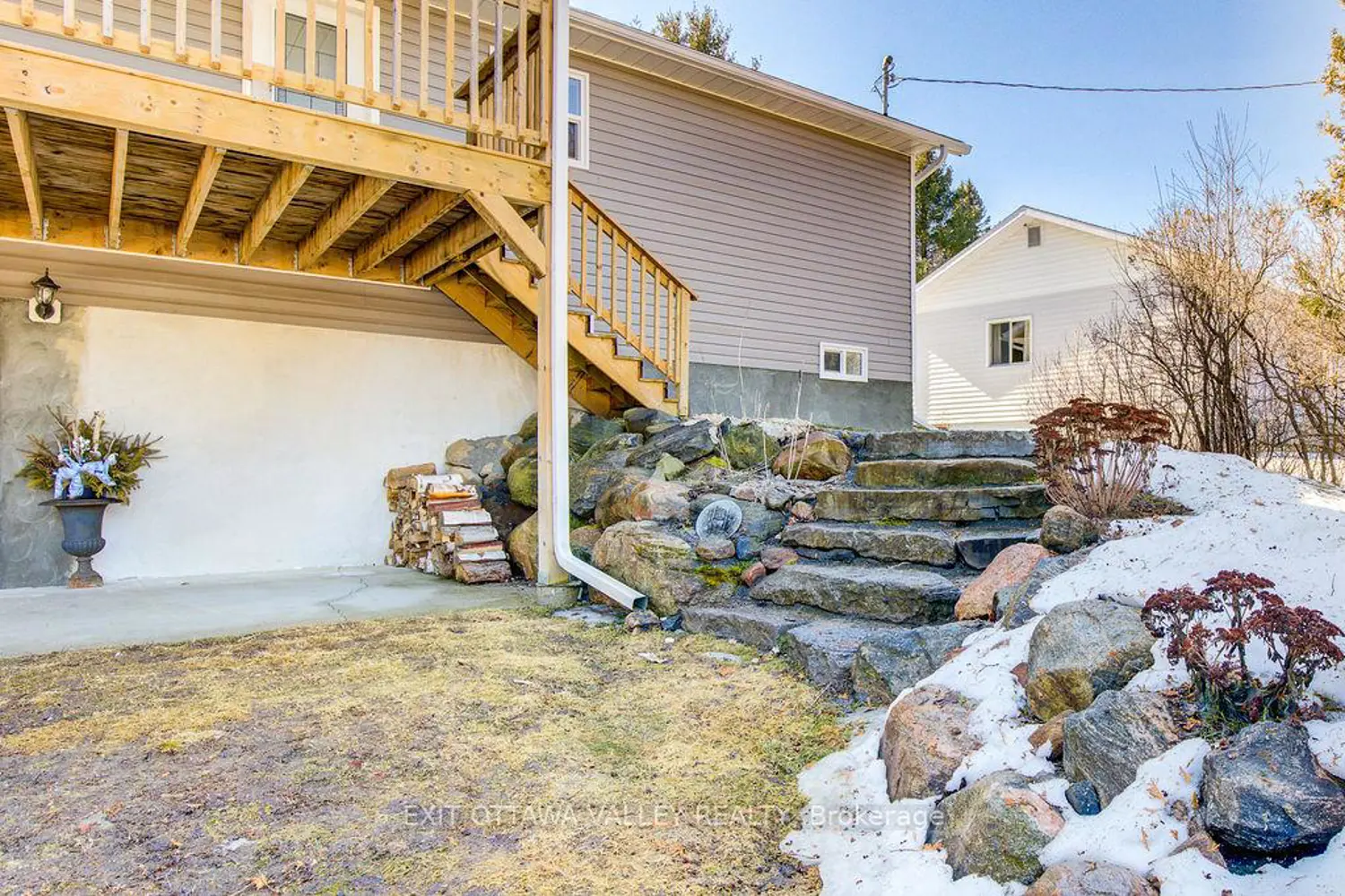 Additional image 3 of 39090 Combermere Road