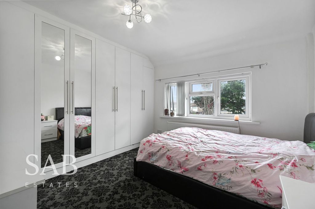 Additional image 9 of 4 bed semi-detached house for saleAllenby Road, Southall UB1