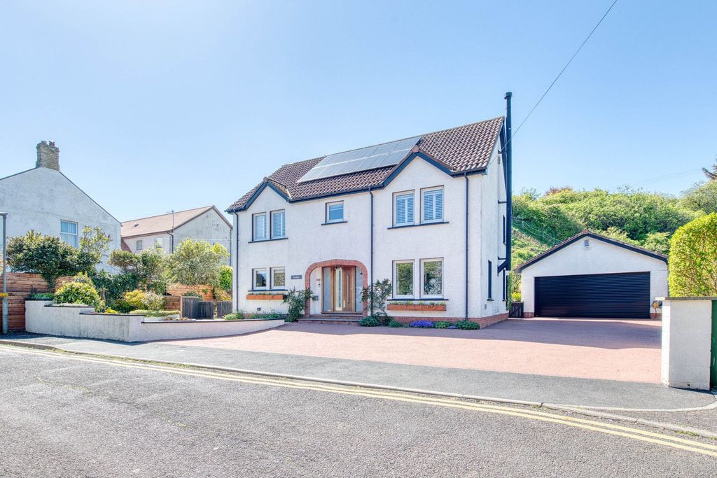 Additional image 5 of 4 bed detached house for saleFoxlea, Coldingham Sands, Coldingham, Eyemouth TD14