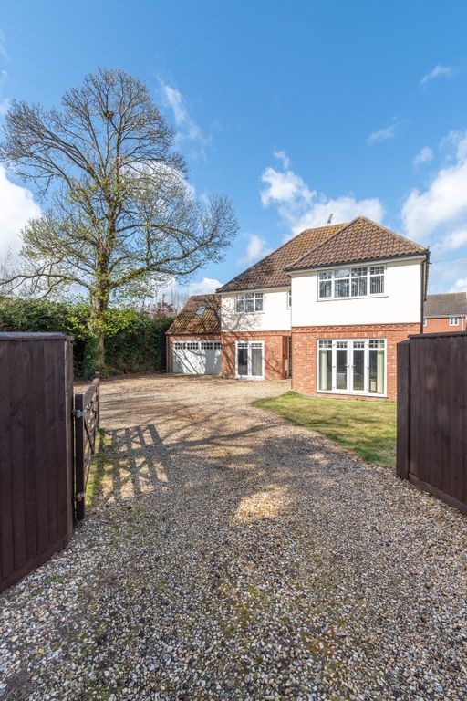 Additional image 3 of 5 bed detached house for saleHolt Road, Fakenham NR21