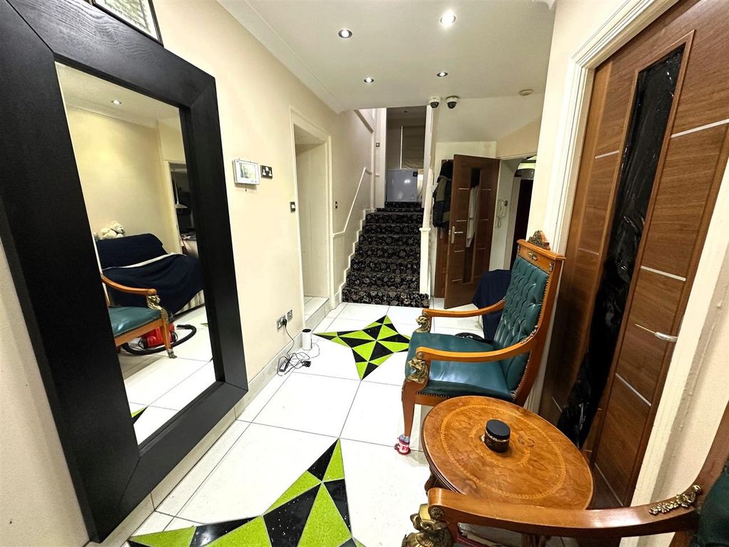 Additional image 2 of 7 bed detached house for saleStaines Road, Bedfont TW14