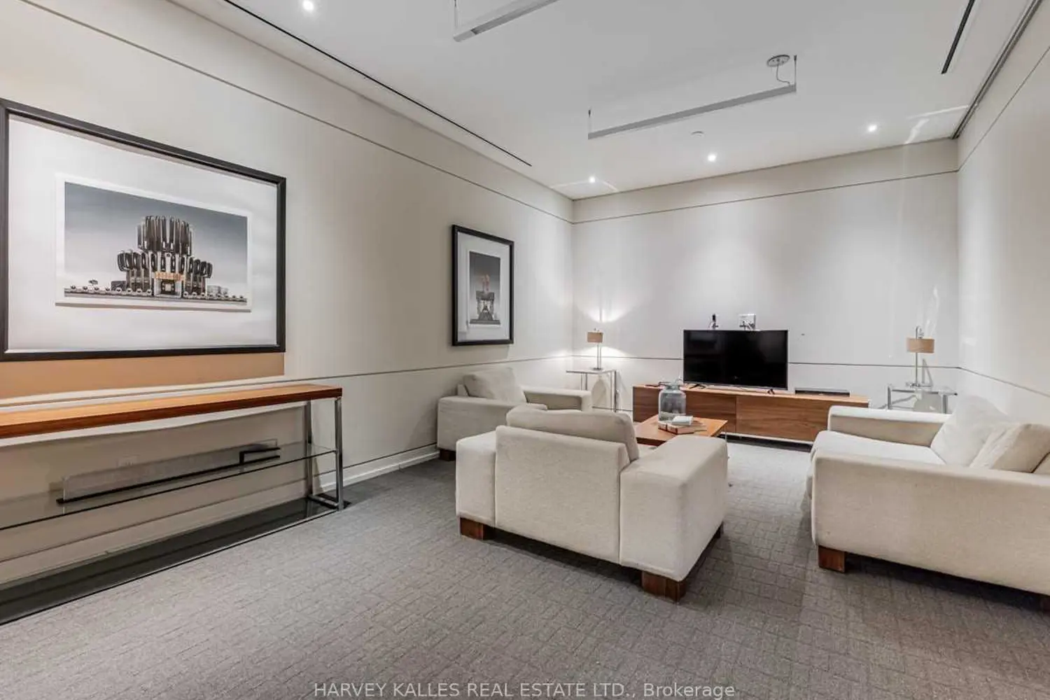 Additional image 12 of 2191 Yonge Street 504