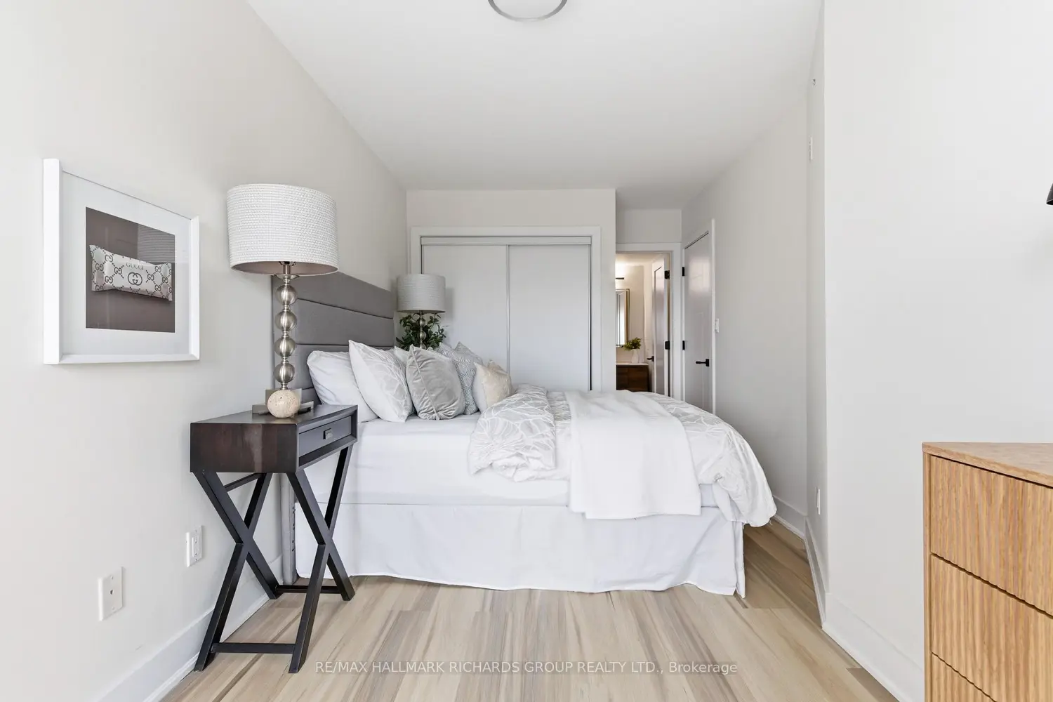 Additional image 17 of 118 Finch Avenue 8