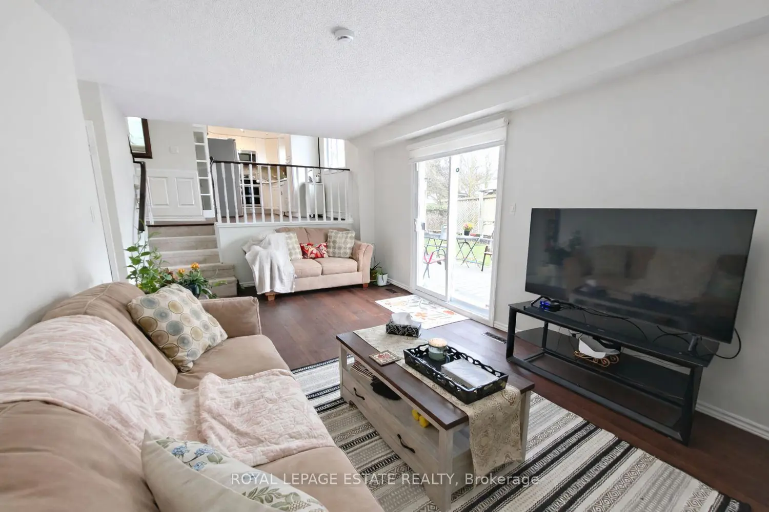 130 William Stephenson Drive photo 5