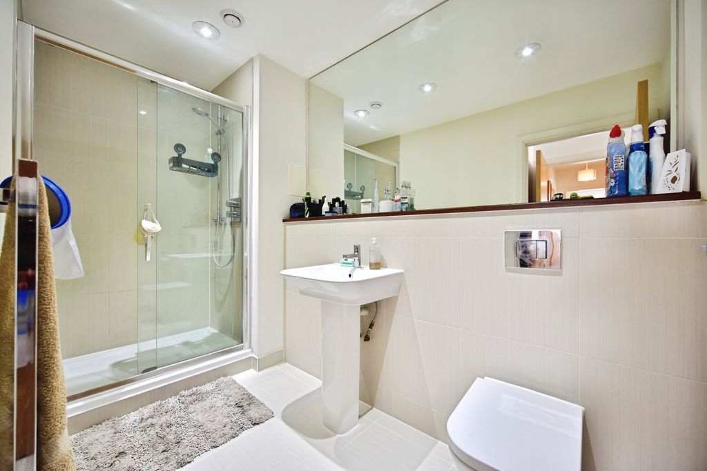 Additional image 9 of 2 bed flat for saleOcean Drive, Gillingham ME7