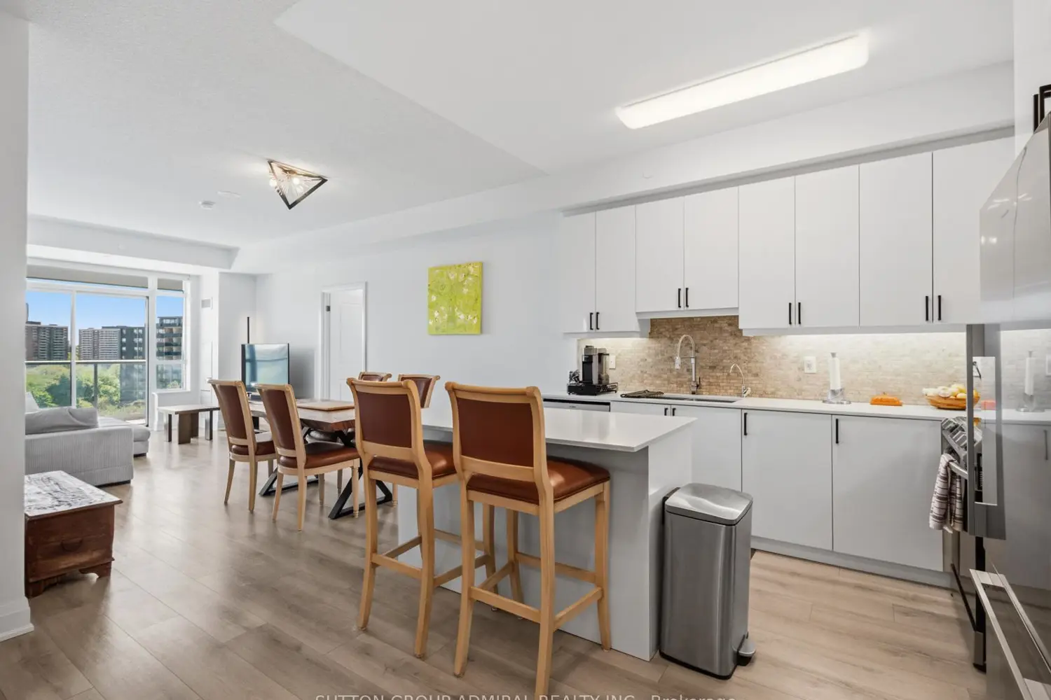 35 Fontenay Court 606