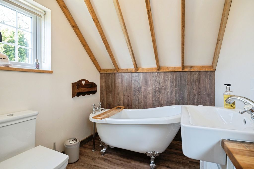 Additional image 24 of 4 bed detached house for saleFontridge Lane, Etchingham, East Sussex TN19