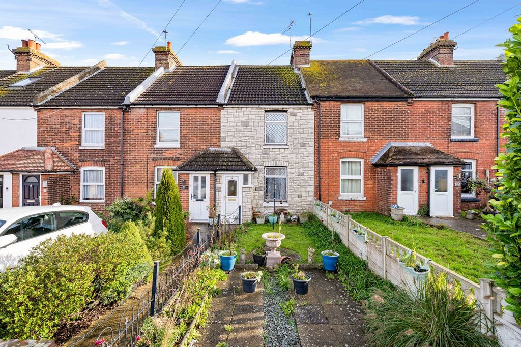 2 bed terraced house for saleStanley Road, Folkestone CT19