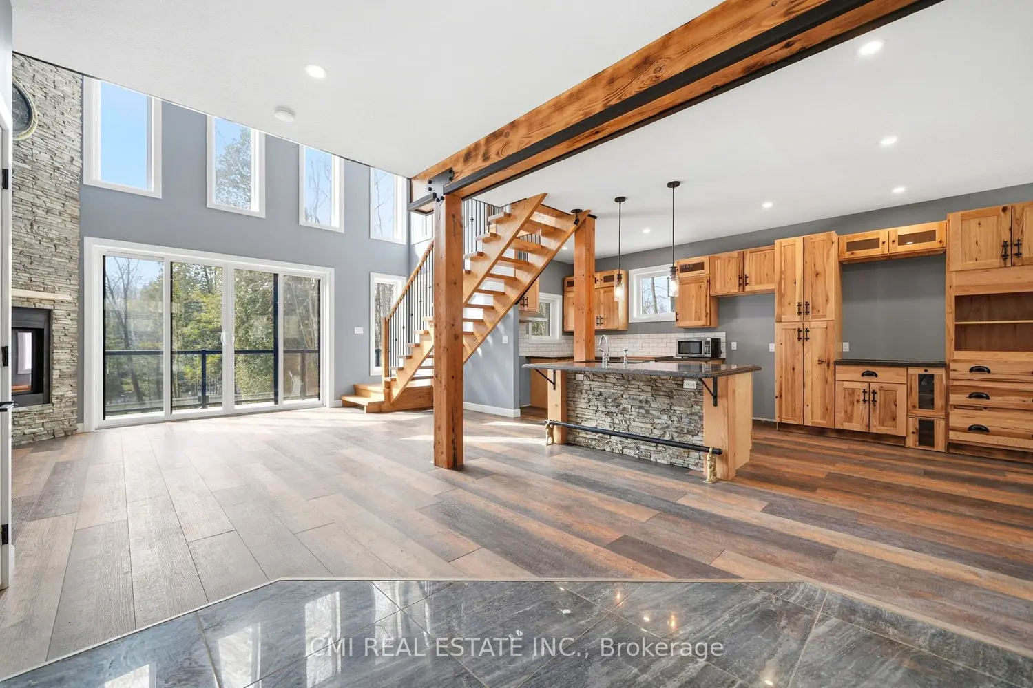 78 Indian Trail photo 4