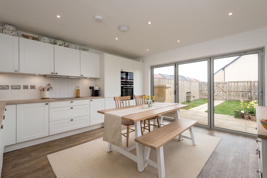 Additional image 4 of 3 bed terraced house for sale6 Greencraig Avenue, Gullane, East Lothian EH31