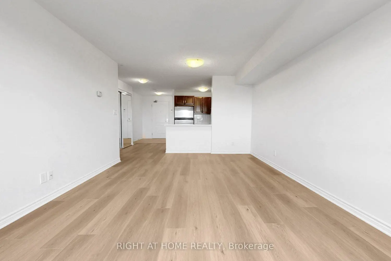 Additional image 11 of 2020 Mcnicoll Avenue 807