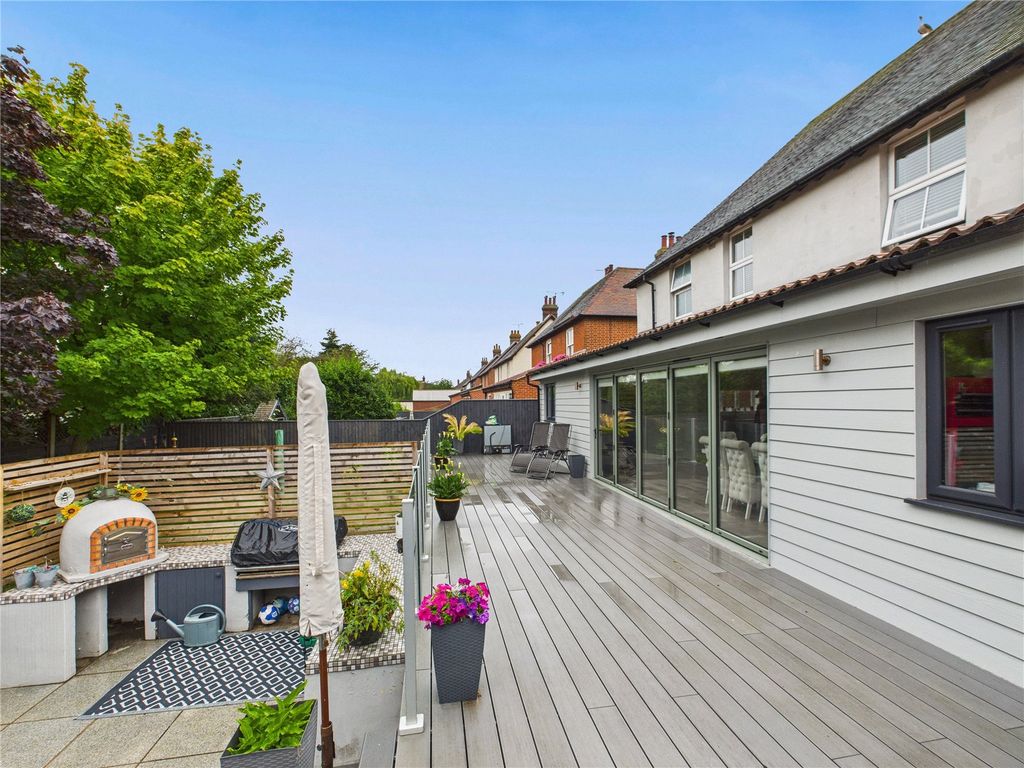 Additional image 18 of 4 bed detached house for salePrinces Road, Felixstowe, Suffolk IP11