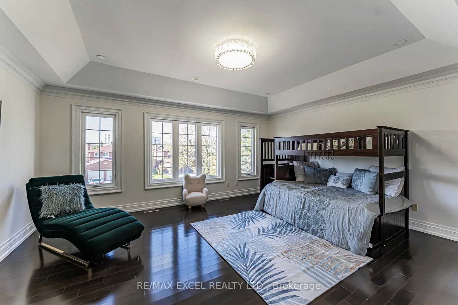 19 Addison Street photo 5