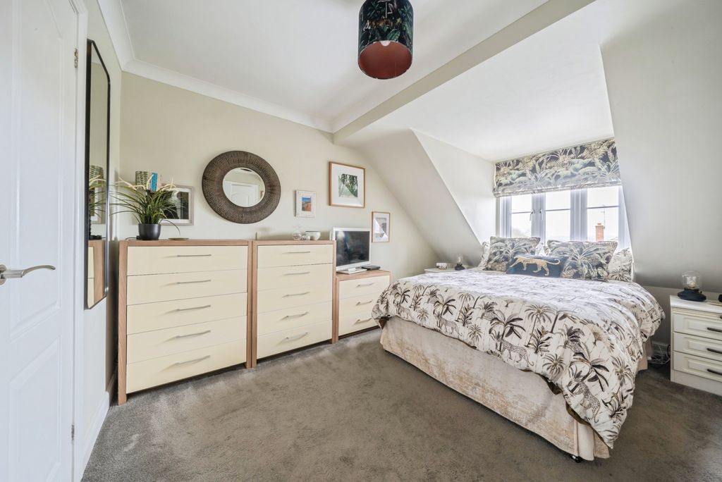 Additional image 18 of 4 bed detached house for saleRosemary Gardens, Burwash, Etchingham, East Sussex TN19