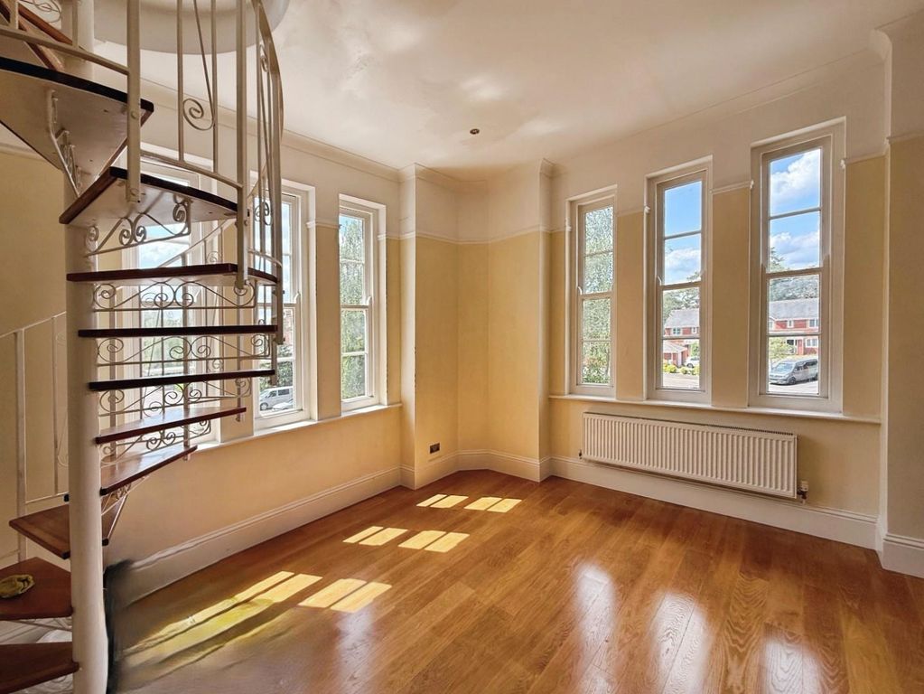 2 bed maisonette for saleClyst Heath, Exeter EX2 photo 3