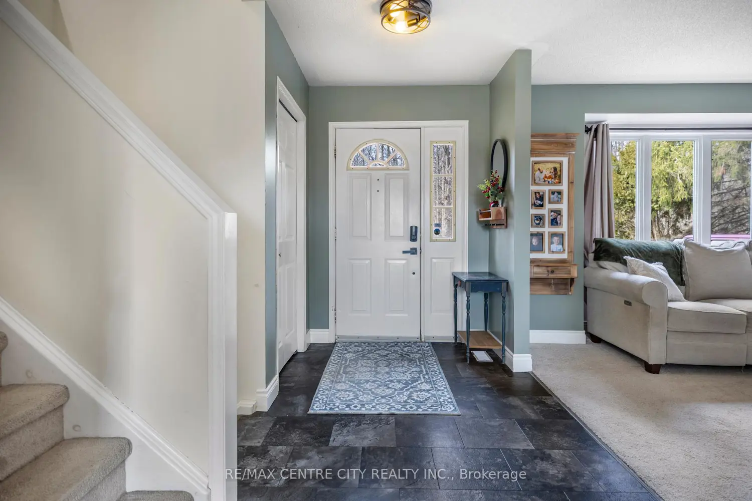 2623 Avon Drive photo 2