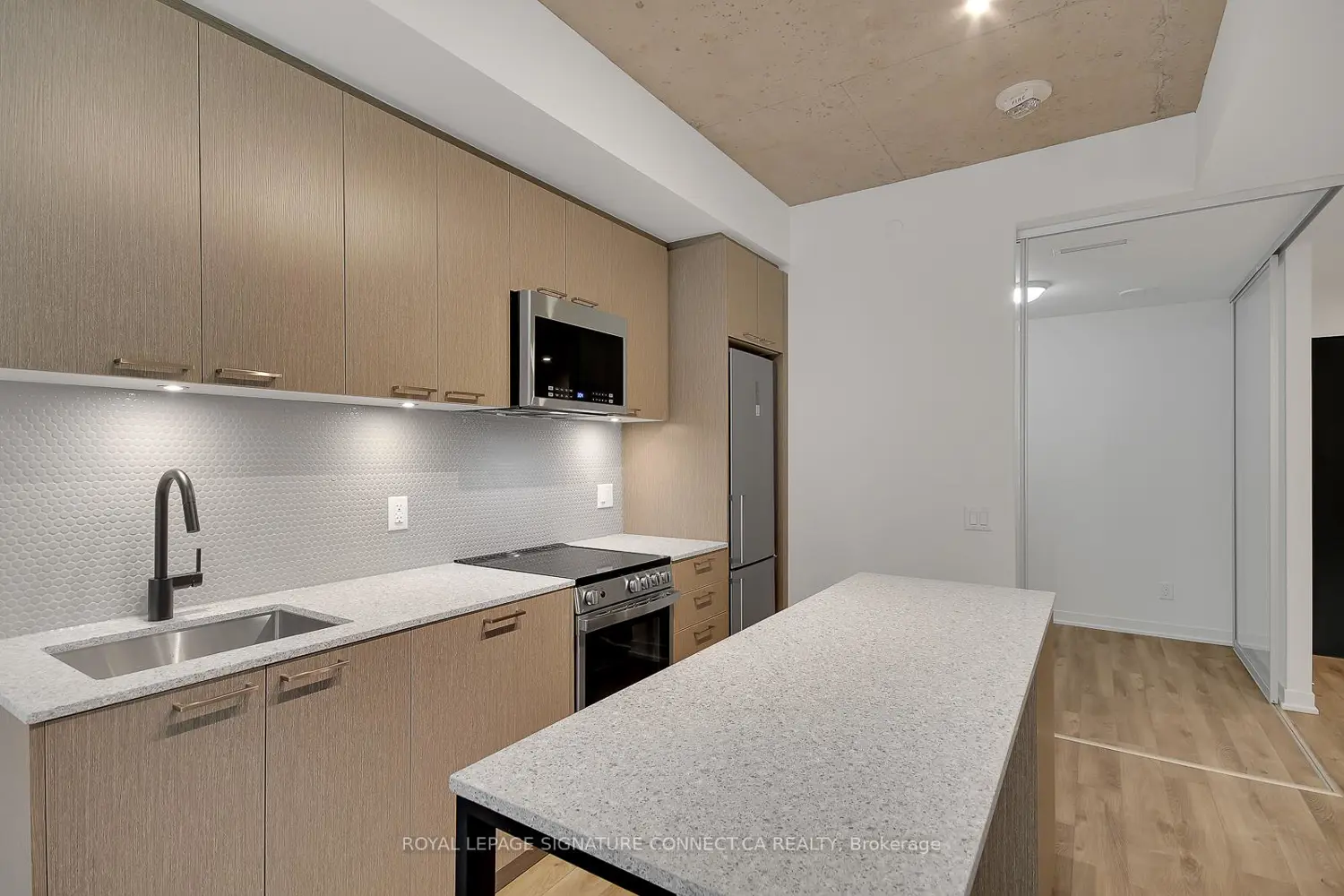 Additional image 11 of 1808 St Clair Avenue 410