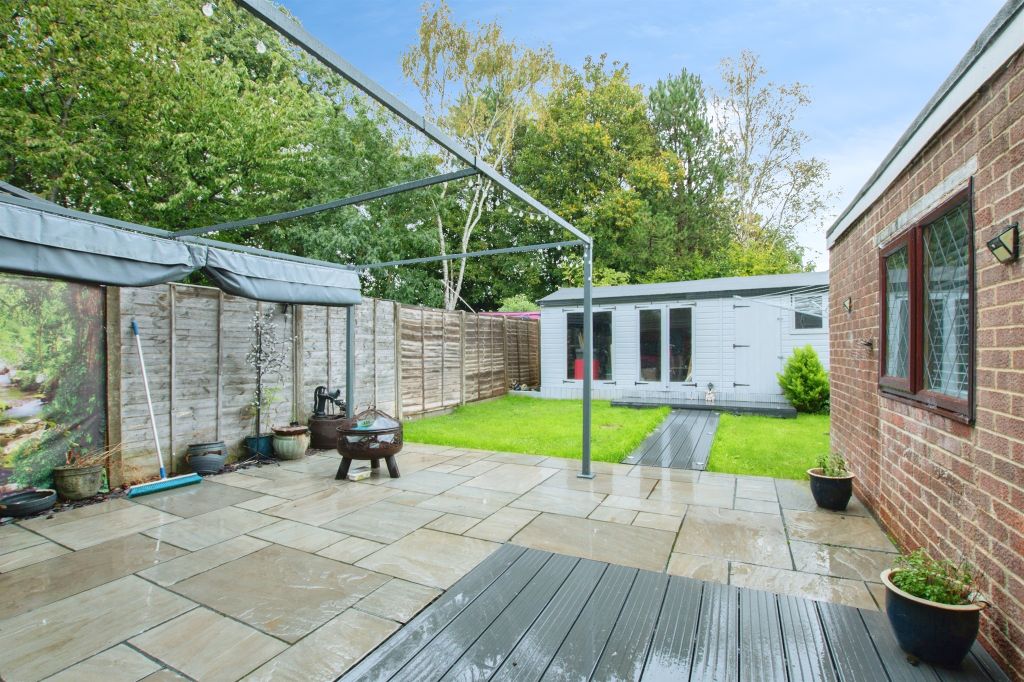 Additional image 21 of 5 bed semi-detached house for salePennys Crescent, Fordingbridge SP6