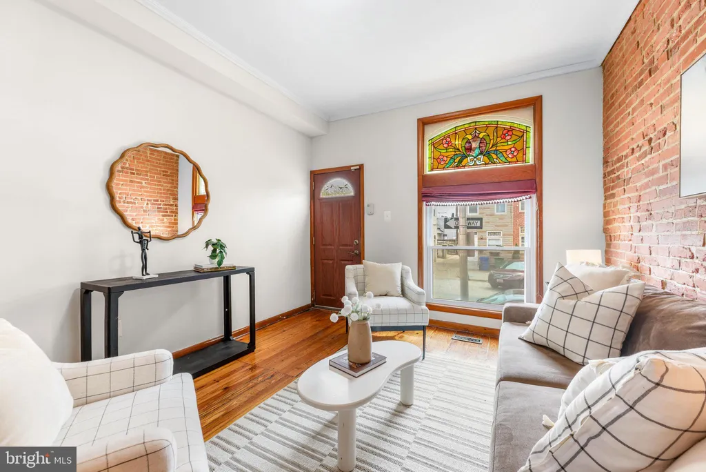 500 S Luzerne Avenue, Baltimore, MD 21224 photo 5