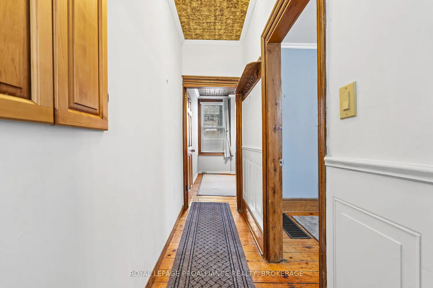 270 Wellington Street photo 5