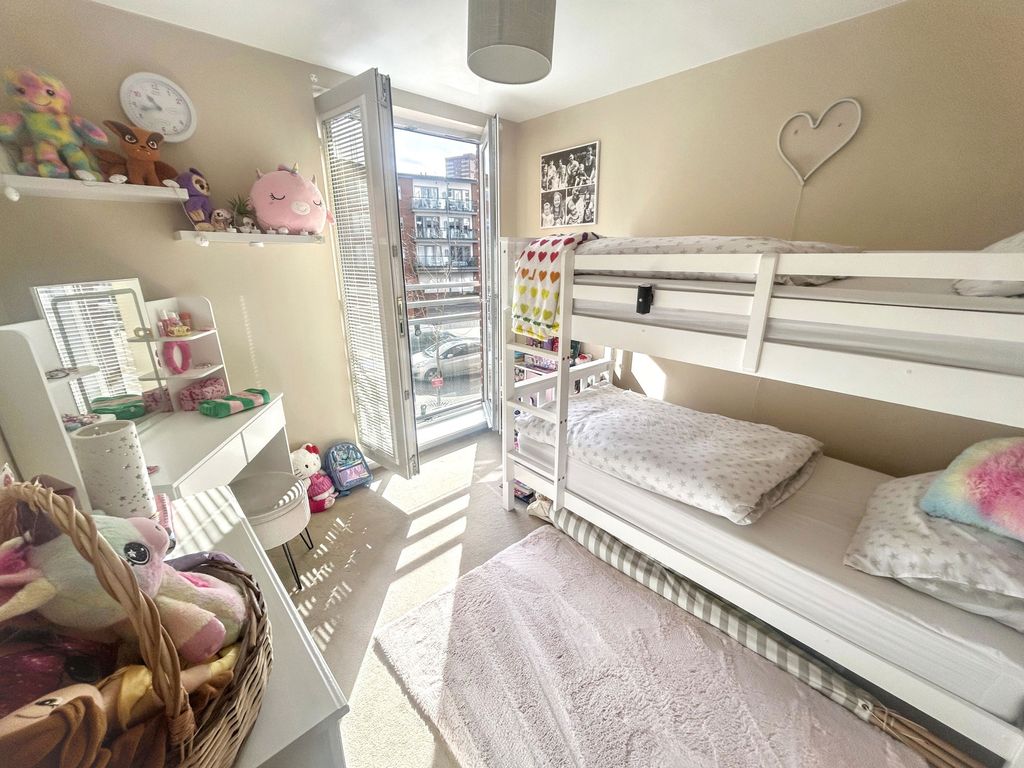 Additional image 12 of 2 bed flat for saleWorsdell Drive, Gateshead NE8