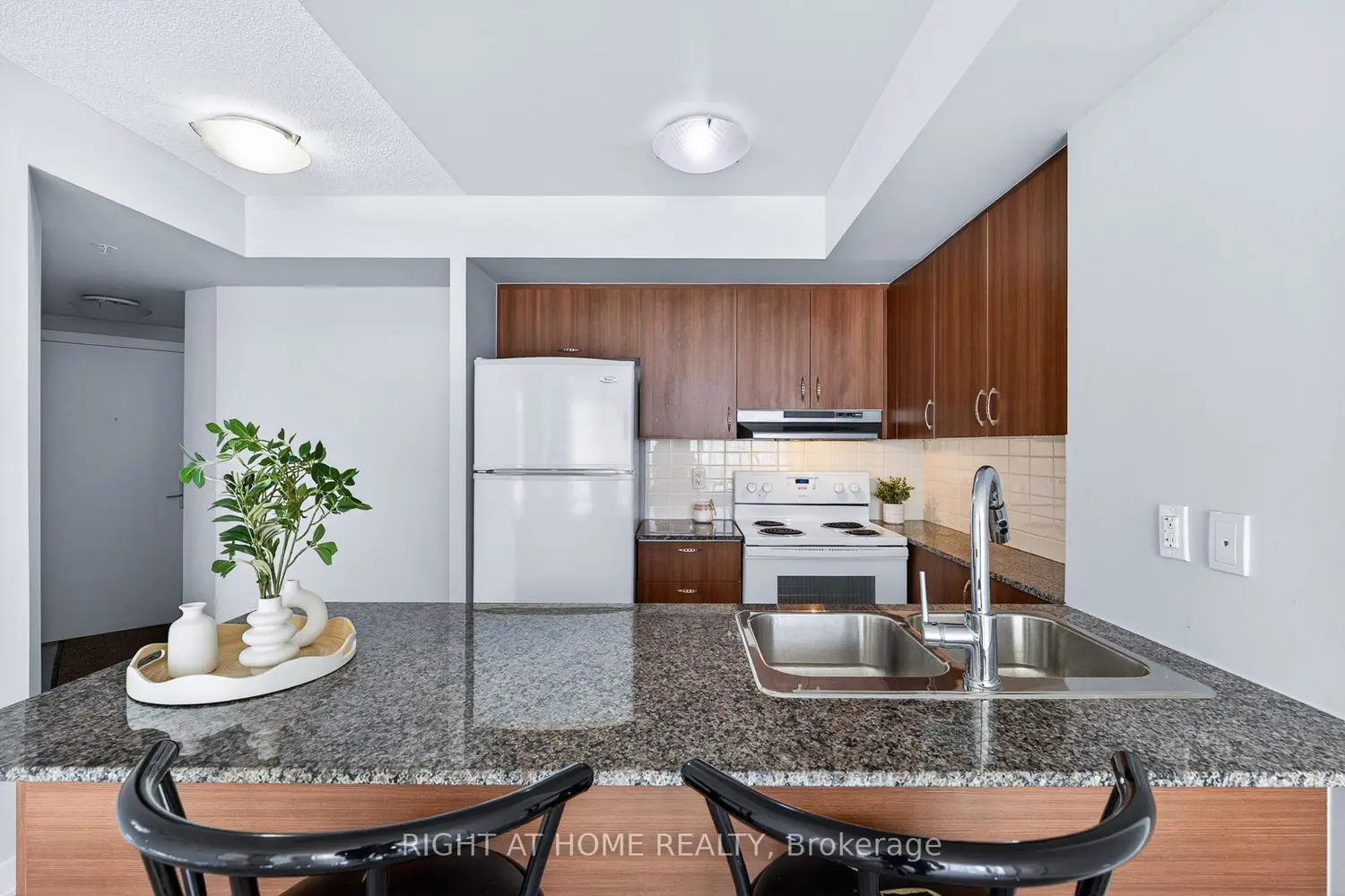 Additional image 5 of 5740 Yonge Street 1307
