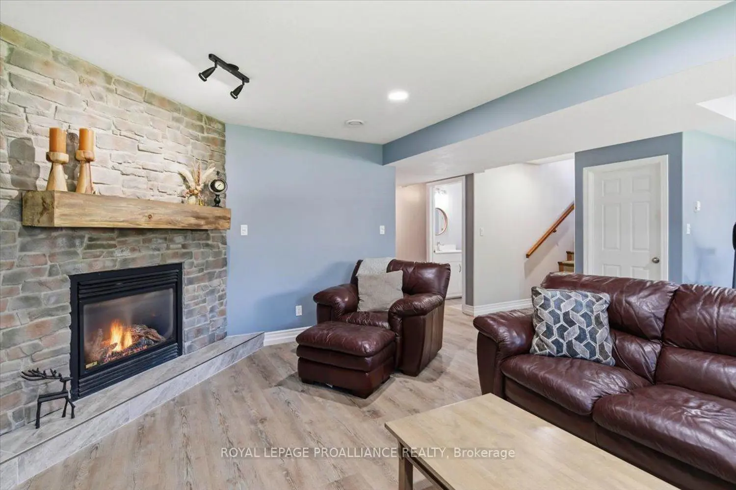 80 Whispering Woods Drive photo 4