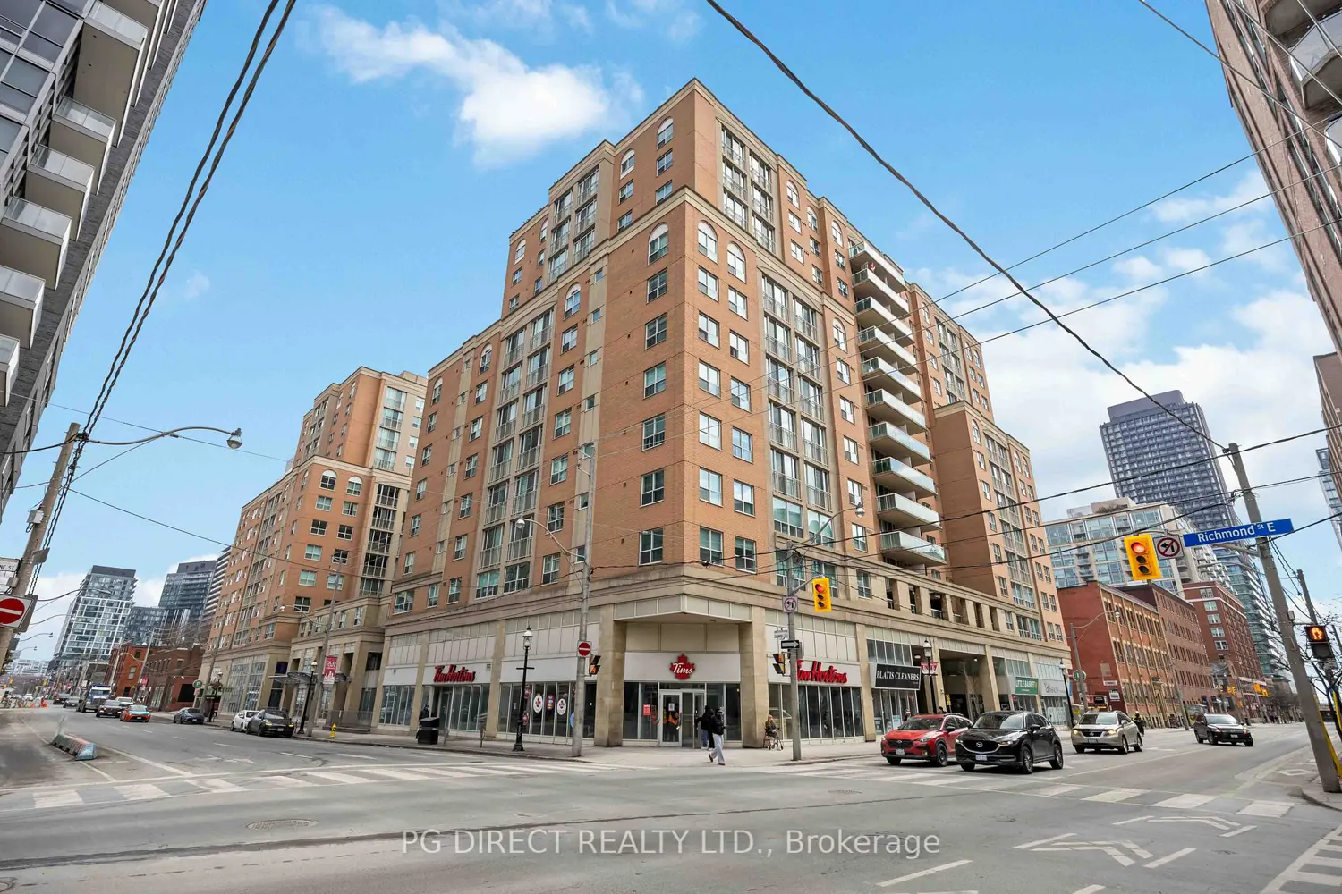 323 Richmond Street 807