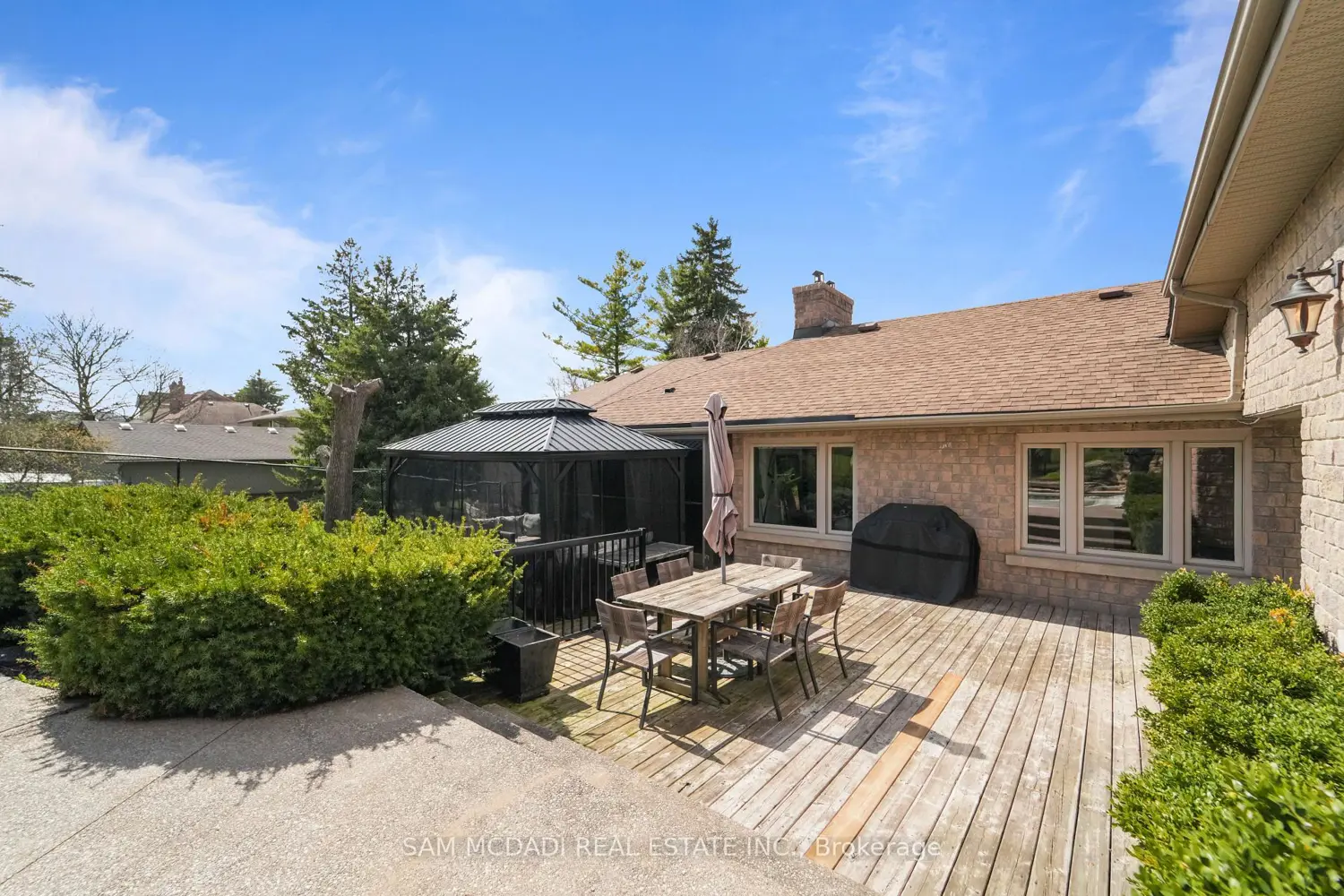 477 Fairview Street photo 4