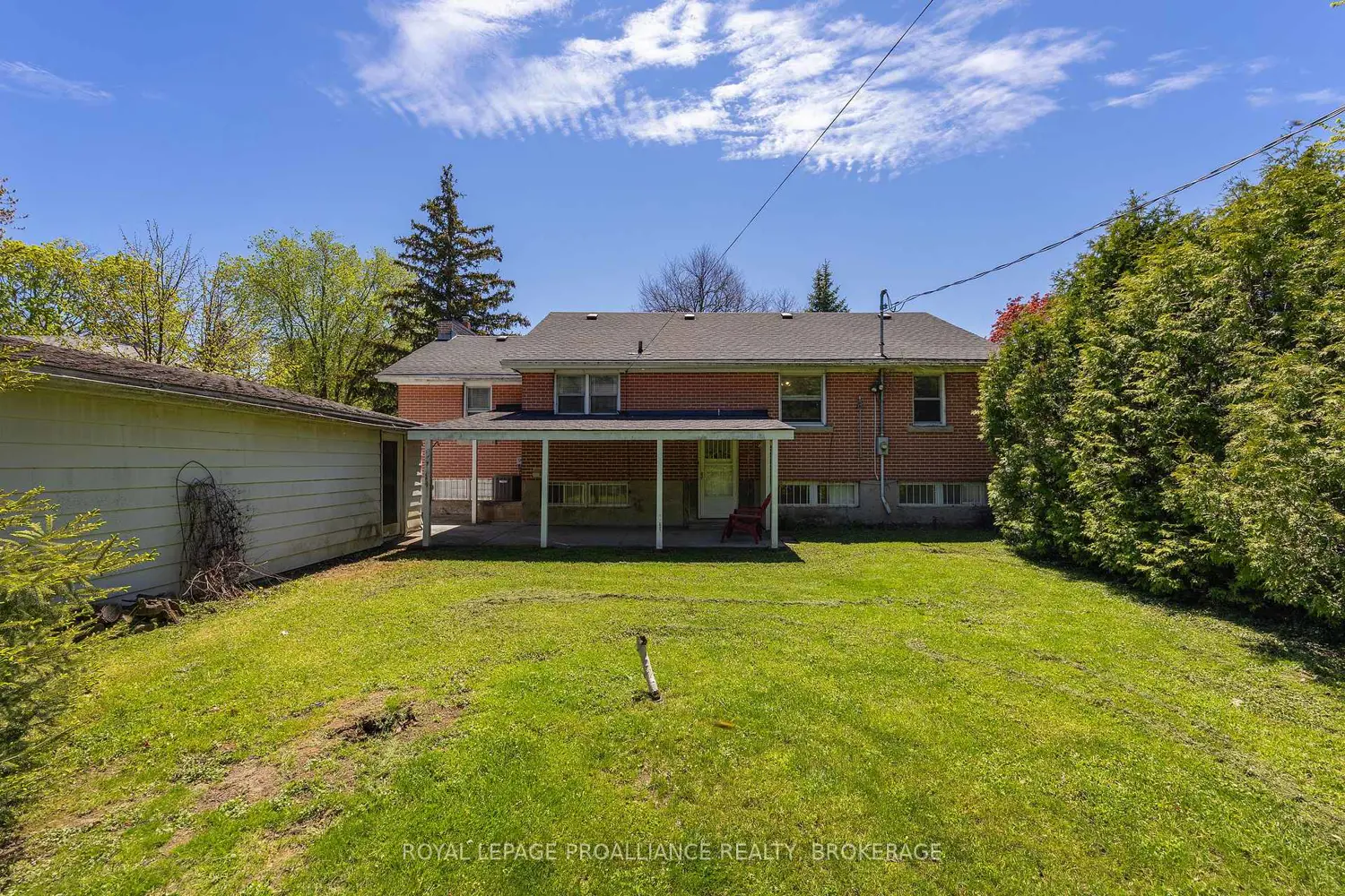 1101 Johnson Street photo 4