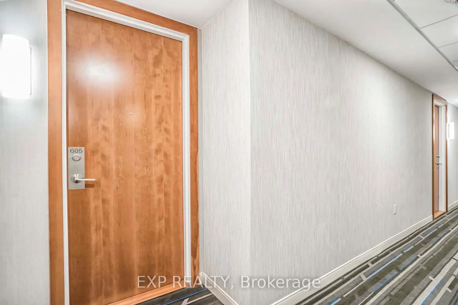 Additional image 6 of 2800 Keele Street 605