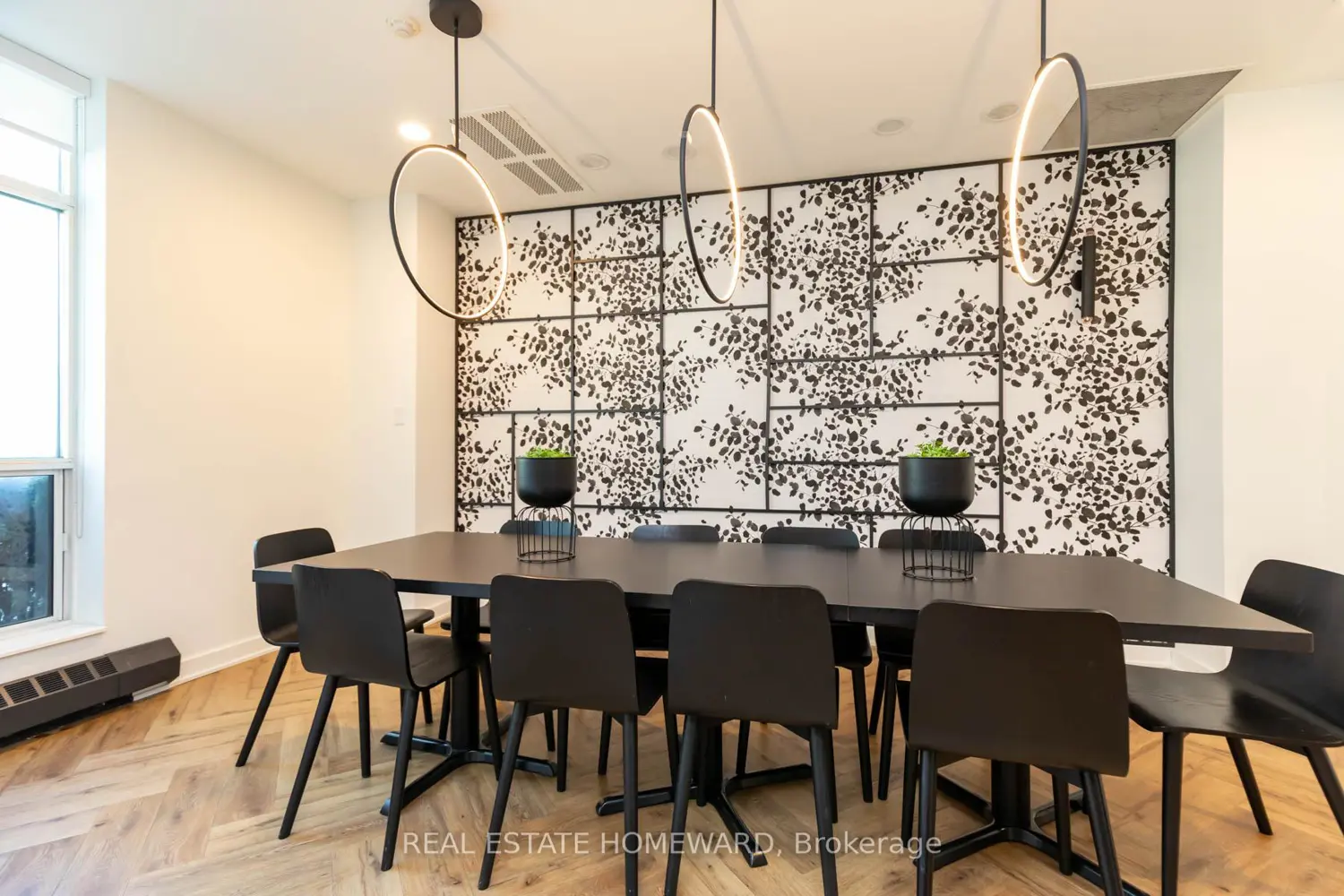 Additional image 17 of 600 Queens Quay 101
